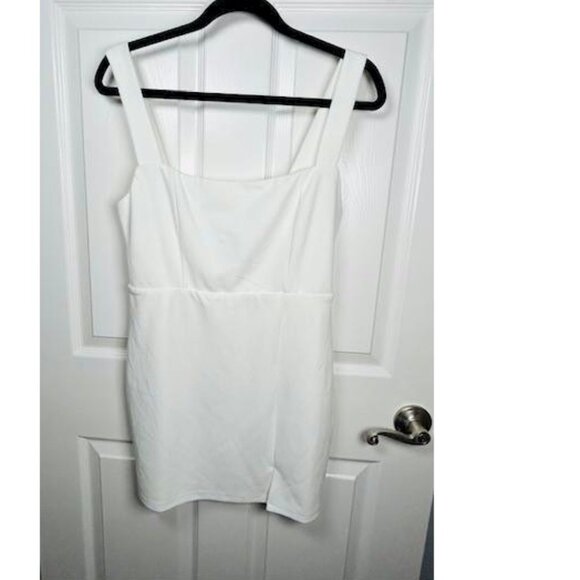 Social Sensation White Square Neck Mini Bodycon Dress Size Medium See Photos - Picture 4 of 7